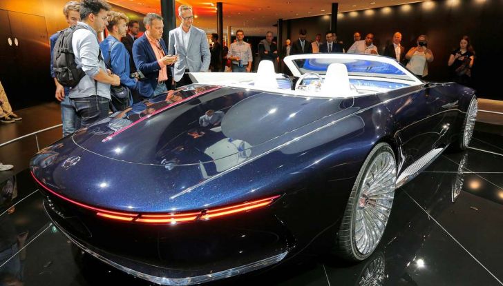 Mercedes presenta la nuova Maybach Vision 6 Cabriolet - Foto 13 di 16