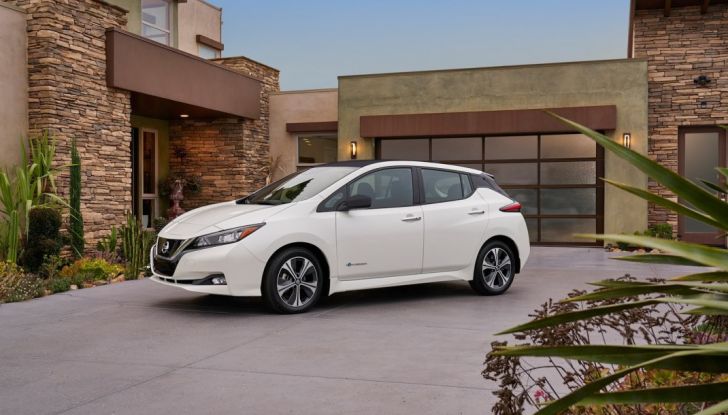Promozione Nissan Leaf, febbraio 2018: prezzi da 299€ al mese - Foto 2 di 26