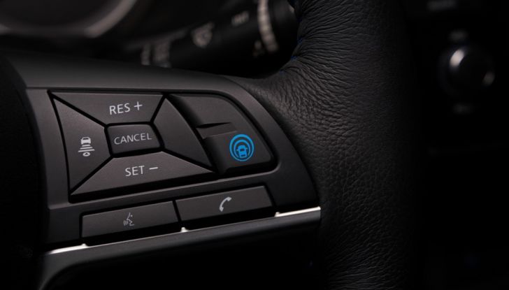 Promozione Nissan Leaf, febbraio 2018: prezzi da 299€ al mese - Foto 14 di 26