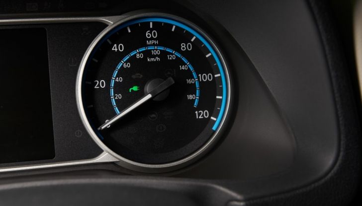 Promozione Nissan Leaf, febbraio 2018: prezzi da 299€ al mese - Foto 15 di 26