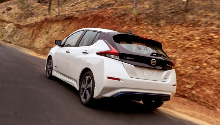 Promozione Nissan Leaf, febbraio 2018: prezzi da 299€ al mese - Foto 7 di 26