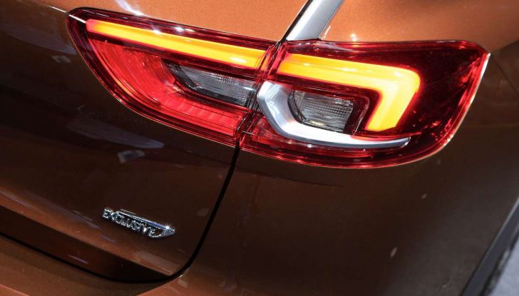 Opel Insignia Country Tourer, la versione per tutti i terreni - Foto 5 di 13