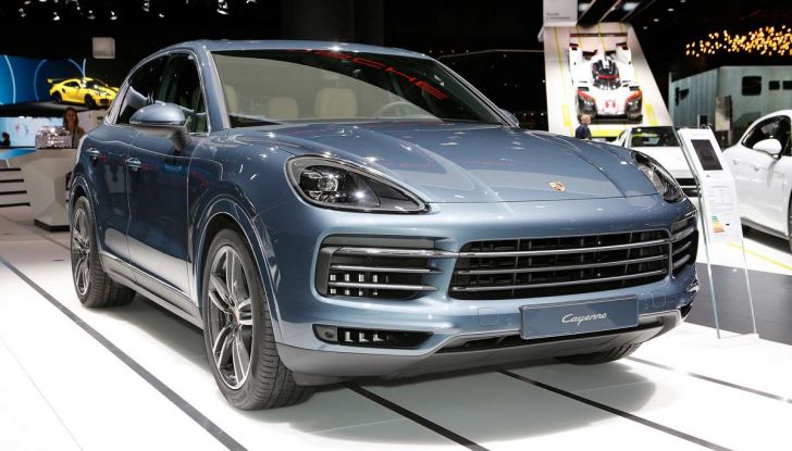 Nuova Porsche Cayenne, arriva la terza generazione del SUV tedesco - Foto 12 di 13