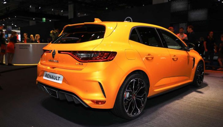 Renault Megane RS MY 2018: i test su strada della hatchback sportiva - Foto 13 di 19