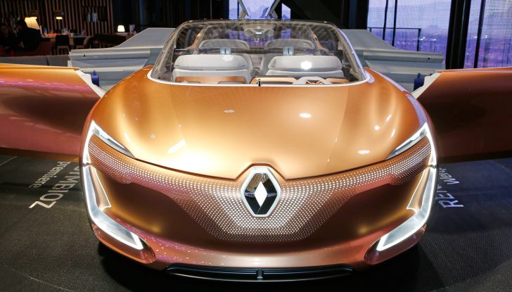 Renault Symbioz, concept per la mobilità del futuro - Foto 2 di 13