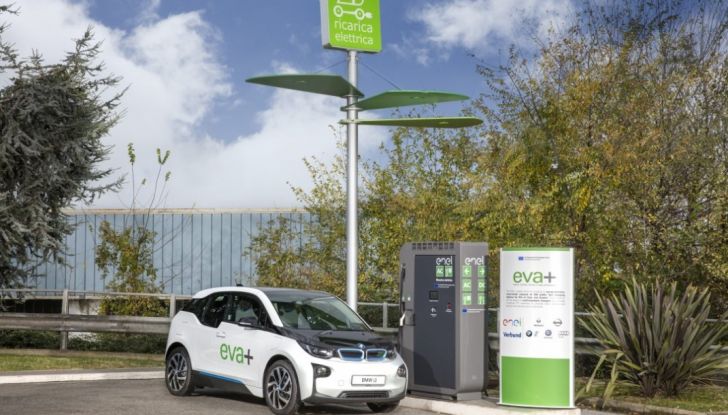EVA+ Enel, le colonnine di ricarica veloce extraurbana per fare il pieno in 20 minuti - Foto 3 di 10