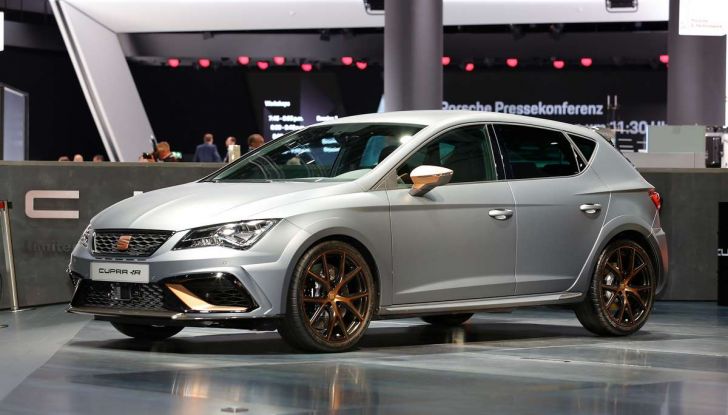 SEAT Leon Cupra R da 310CV: trionfo di rame e carbonio - Foto 4 di 10