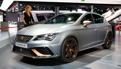 SEAT Leon Cupra R da 310CV: trionfo di rame e carbonio