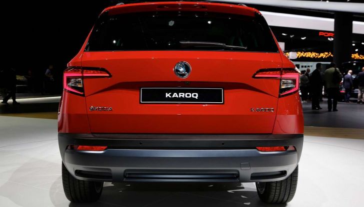 Skoda Karoq: il SUV compatto con nuovi motori e tanto spazio - Foto 3 di 15