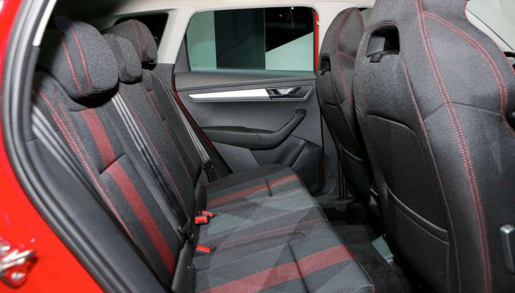 Skoda Karoq: il SUV compatto con nuovi motori e tanto spazio - Foto 15 di 15