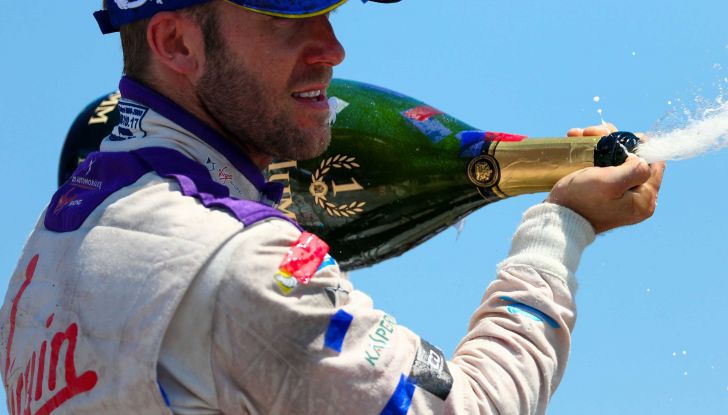 DS VIRGIN RACING PUNTA FORTE SU SAM BIRD - Foto 3 di 9