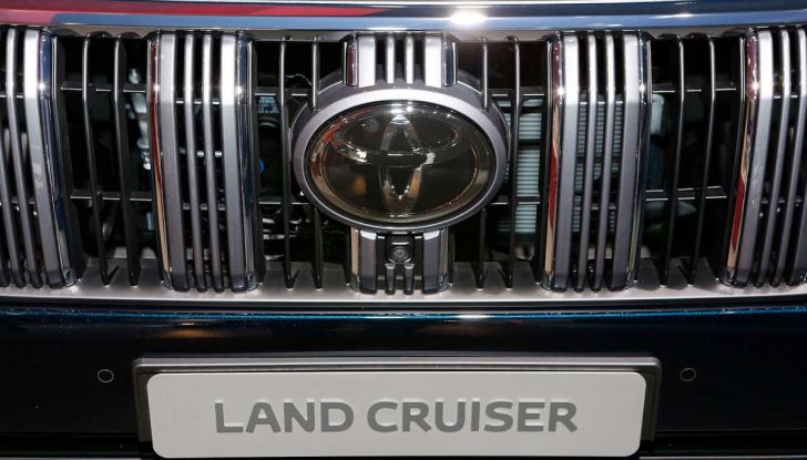 Toyota Land Cruiser 2018: il SUV body-on-frame per tutti i terreni - Foto 15 di 15