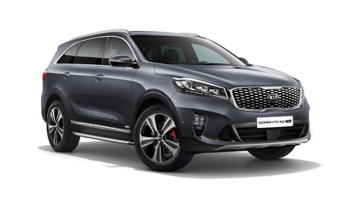 Kia Sorento 2017 Restyling: aggiornamenti su stile e tecnologia - Foto  di 