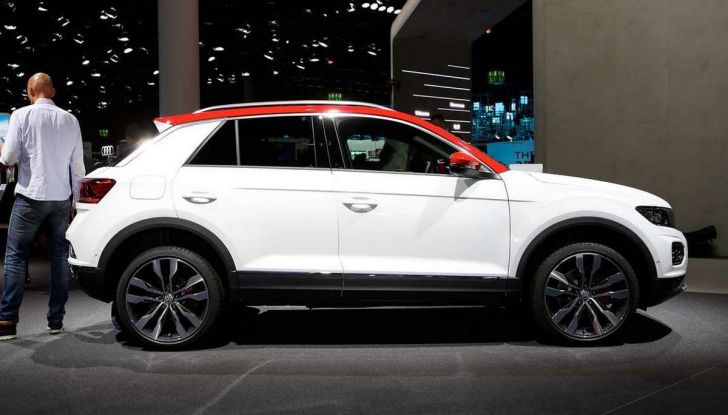 Volkswagen T-Roc Edition 190, edizione limitata prenotabile online da 35.000 euro - Foto 10 di 11