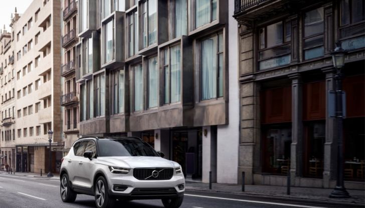 Volvo XC40 2018, arriva il crossover compatto del marchio svedese - Foto 8 di 28