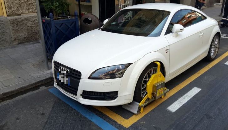 Ganasce fiscali auto, senza preavviso non sono valide - Foto 1 di 6