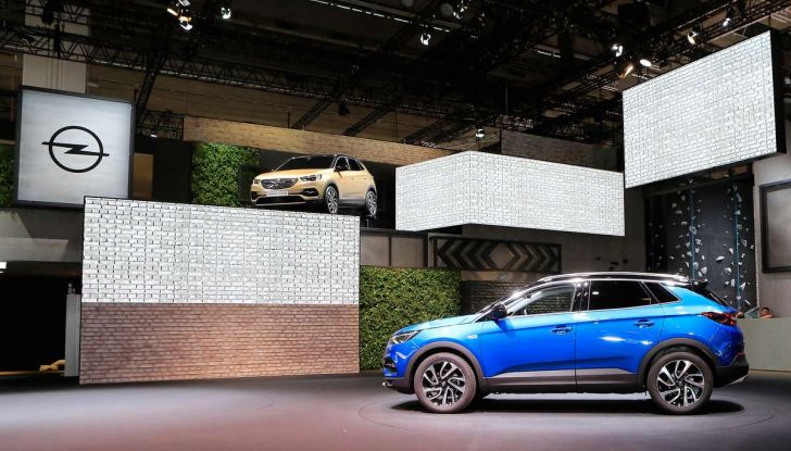 Opel Grandland X - Foto 15 di 16