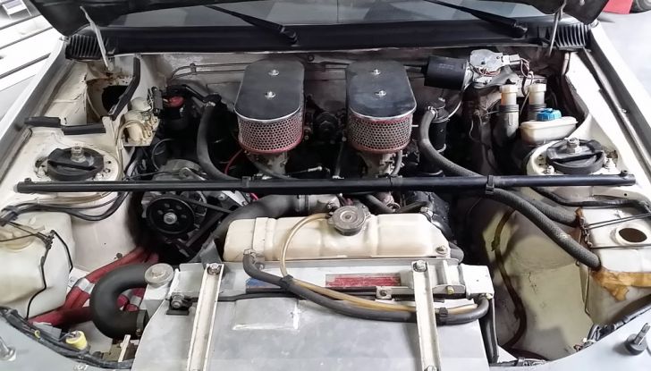 Peugeot 305 V6, il prototipo che lasciò la scena alla 205 Turbo 16 - Foto 9 di 10
