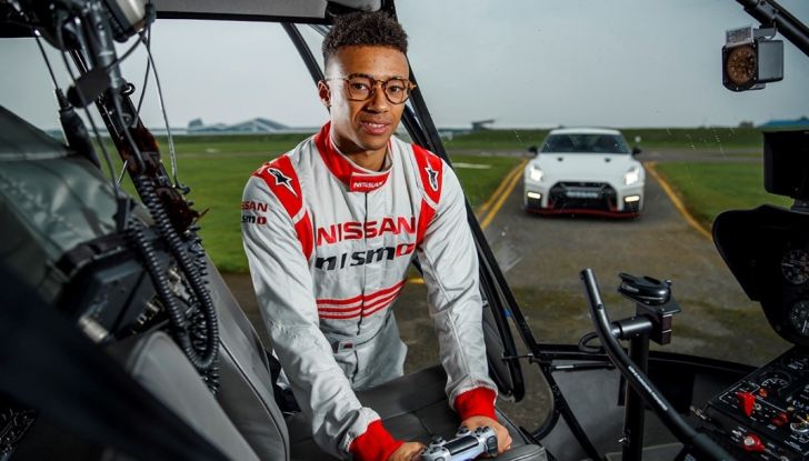 La Nissan GT-R si guida con la Playstation 4 - Foto 17 di 19