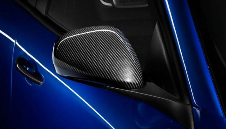 Nuova Alfa Romeo Giulietta con allestimenti Pack Tech e Pack Carbon Look - Foto 6 di 9