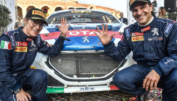 Paolo Andreucci campione italiano rally con Peugeot 208 T16 - Foto 1 di 3