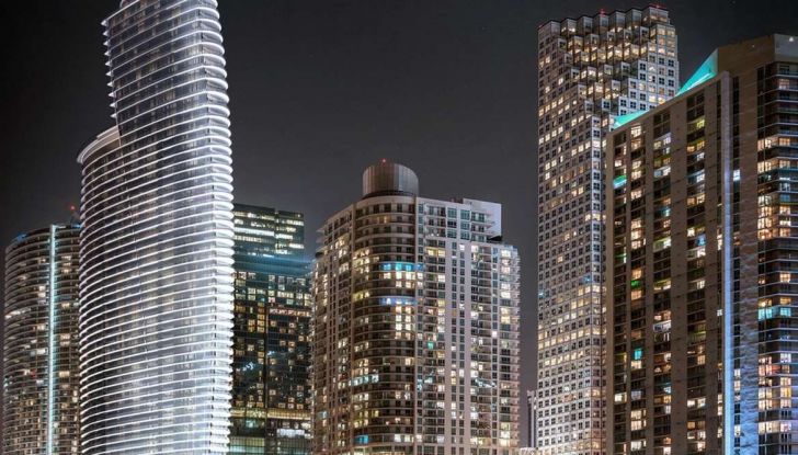 Aston Martin Residences, la Casa inglese si dà all’edilizia - Foto 3 di 5