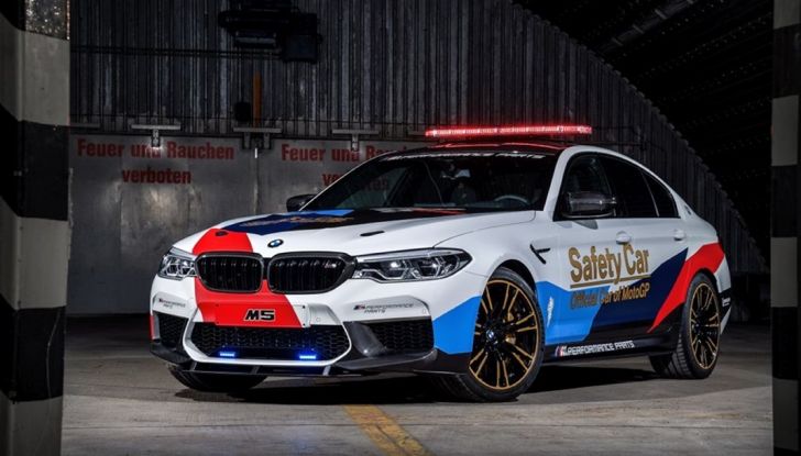 La nuova BMW M5 xDrive è Safety Car della MotoGP 2018 - Foto 2 di 16