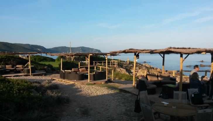 Prova Citroen C3 Aircross: stile in fuoristrada per il SUV francese - Foto 11 di 32