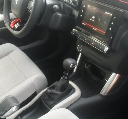 Prova Citroen C3 Aircross: stile in fuoristrada per il SUV francese - Foto 14 di 32