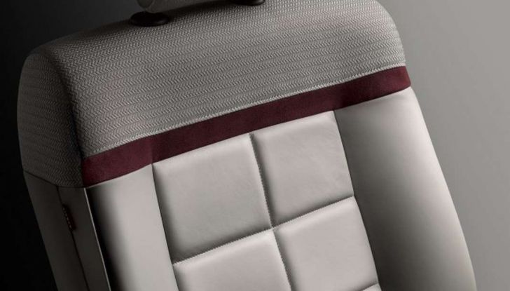 Citroen C4 Cactus restyling, nuovo design e più tecnologia - Foto 11 di 19