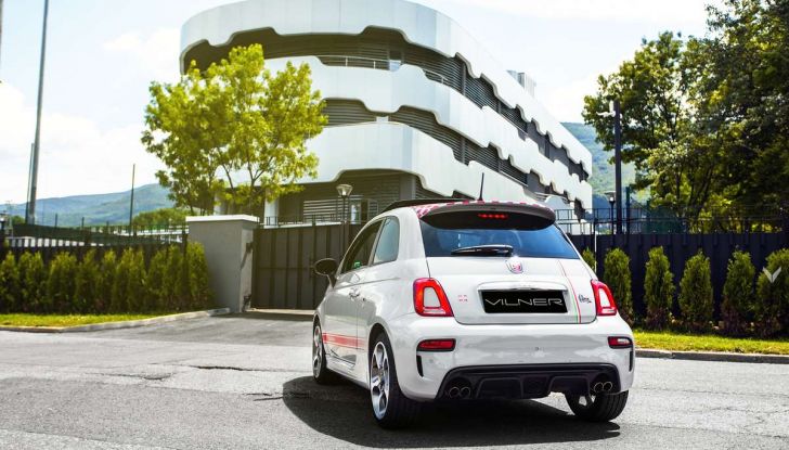 Fiat 500 Abarth 595 by Vilner, la piccola sportiva omaggia il tricolore - Foto 6 di 15