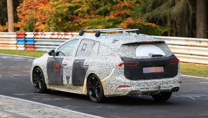 Ford Focus Station Wagon 2018, ultimi test drive in vista del debutto - Foto 16 di 16