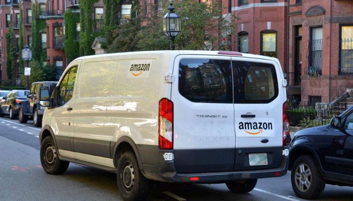 Furgoni e consegna merci Amazon