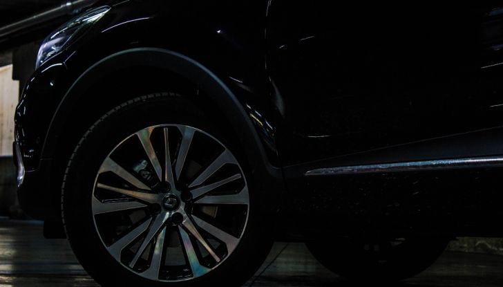 Prova su strada Renault Captur 2017: il crossover agile e spigliato - Foto 26 di 37