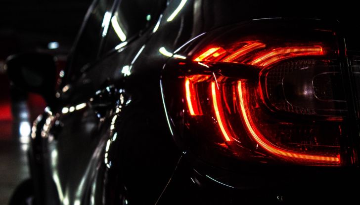 Prova su strada Renault Captur 2017: il crossover agile e spigliato - Foto 5 di 37