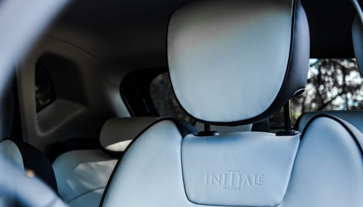 Prova su strada Renault Captur 2017: il crossover agile e spigliato - Foto 35 di 37