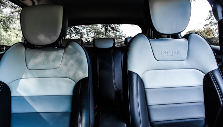 Prova su strada Renault Captur 2017: il crossover agile e spigliato - Foto 8 di 37