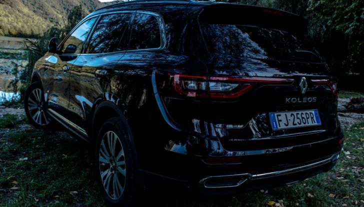 Renault Koleos 2017: Prova su Strada del SUV Senza Limiti con 4×4 e X-Tronic - Foto 32 di 39