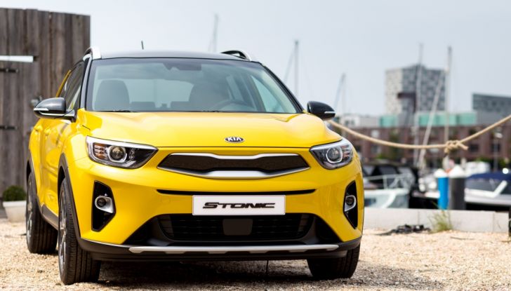 Kia Stonic: prova su strada, dotazioni e prezzi del crossover compatto - Foto 8 di 11