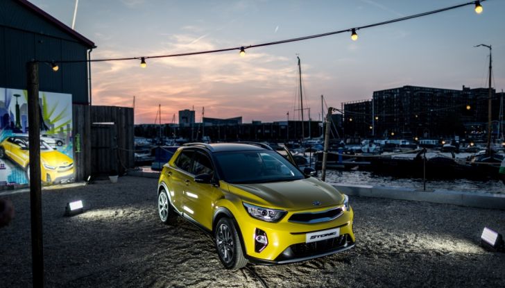 Kia Stonic: prova su strada, dotazioni e prezzi del crossover compatto - Foto 10 di 11