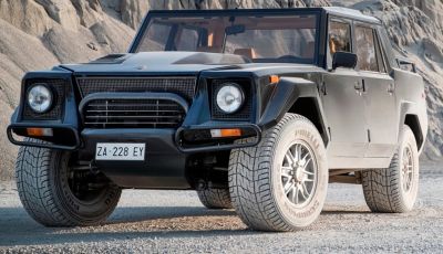 Il ritorno del Lamborghini LM002 in attesa del SUV Urus