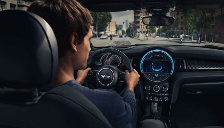 L’assistente vocale Amazon arriva su BMW e MINI - Foto 5 di 9