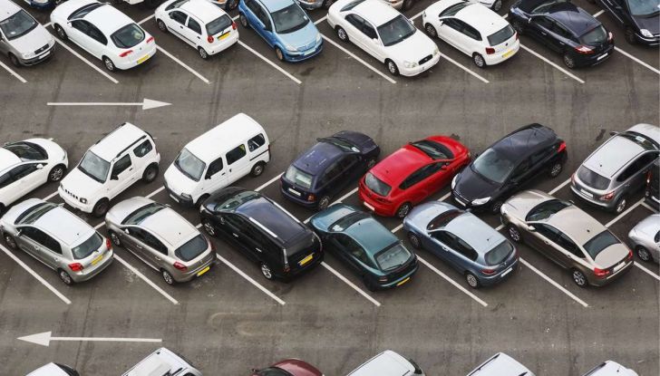 Assistente al parcheggio auto, 20 anni di innovazione Volkswagen - Foto 5 di 11