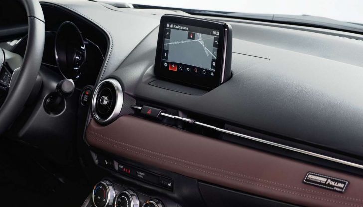 Mazda rende fashion la sua crossover CX-3 grazie a Pollini - Foto 13 di 26