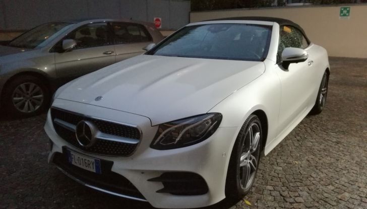 Nuova Mercedes Classe E Cabrio: Prova su strada, caratteristiche e prezzo - Foto 26 di 29