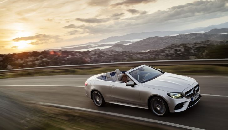 Nuova Mercedes Classe E Cabrio: Prova su strada, caratteristiche e prezzo - Foto 17 di 29
