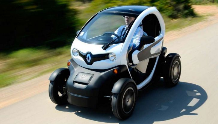 Nel 1997 il web nel 2017 l’auto elettrica - Foto 9 di 16