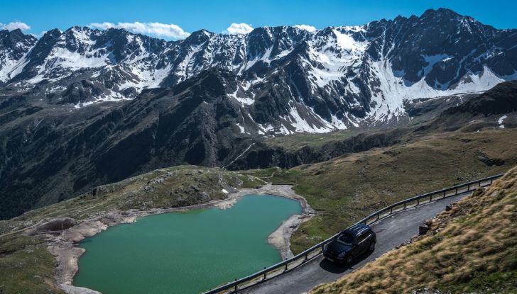 Novità Porsche 2018, arriva Porsche World Expedition - Foto 7 di 15