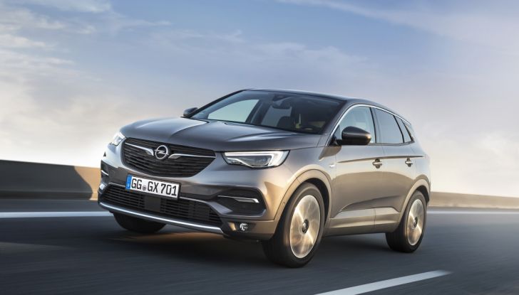 Opel Grandland X: test drive, caratteristiche e prezzi del crossover polivalente - Foto 8 di 25
