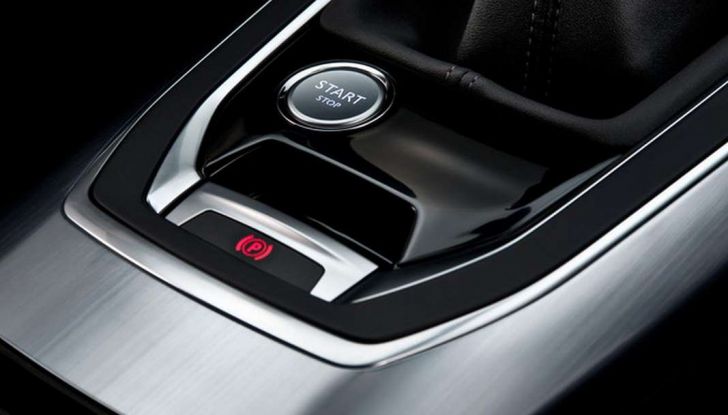 Peugeot 308: sistemi di assistenza alla guida - Foto 14 di 14